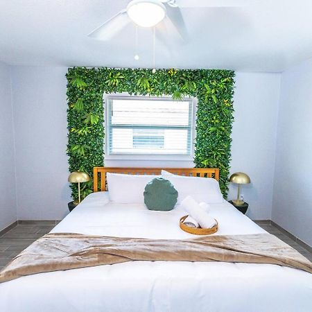 Trendy Home By Jet Skis, Parks & Art Hotspots Sarasota Bagian luar foto