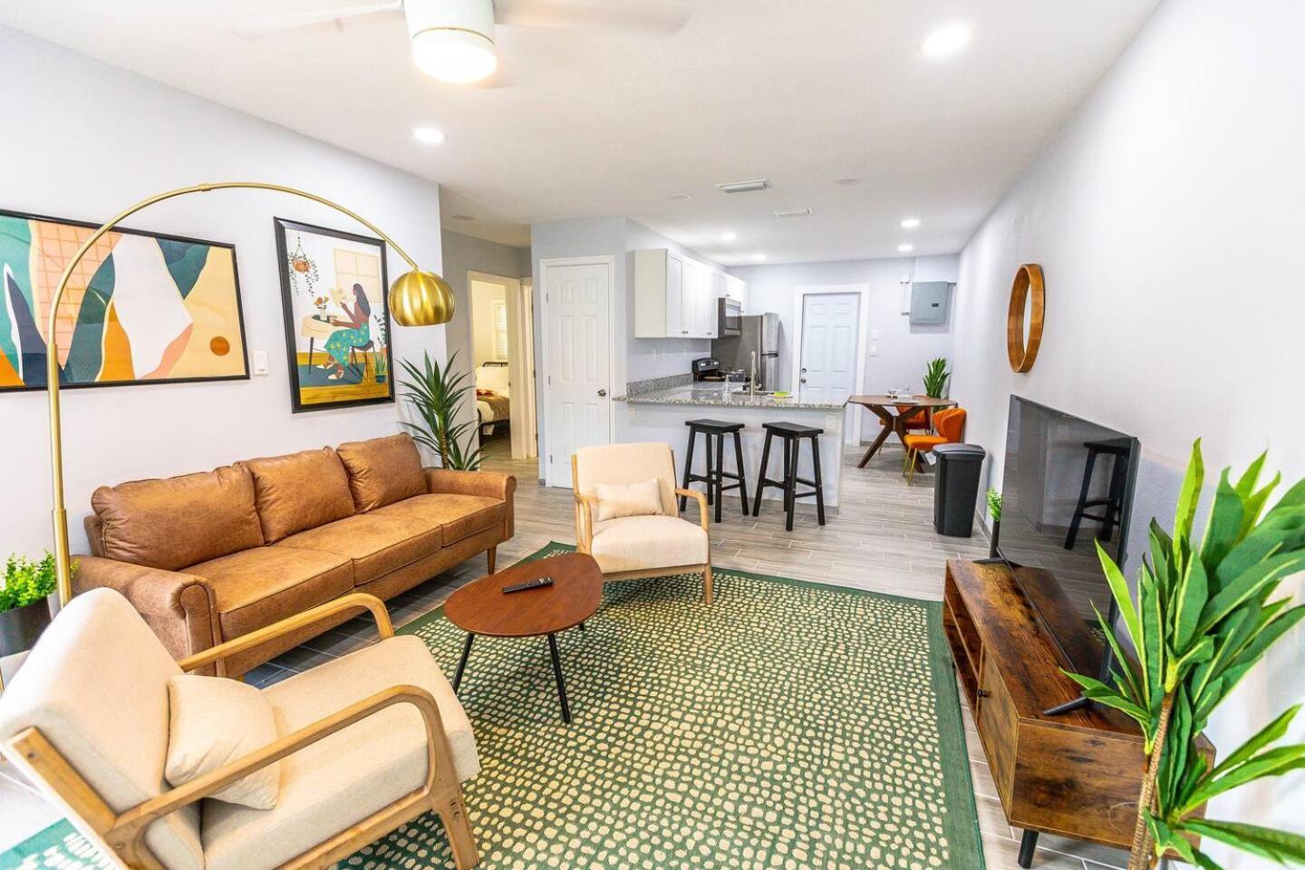 Trendy Home By Jet Skis, Parks & Art Hotspots Sarasota Bagian luar foto
