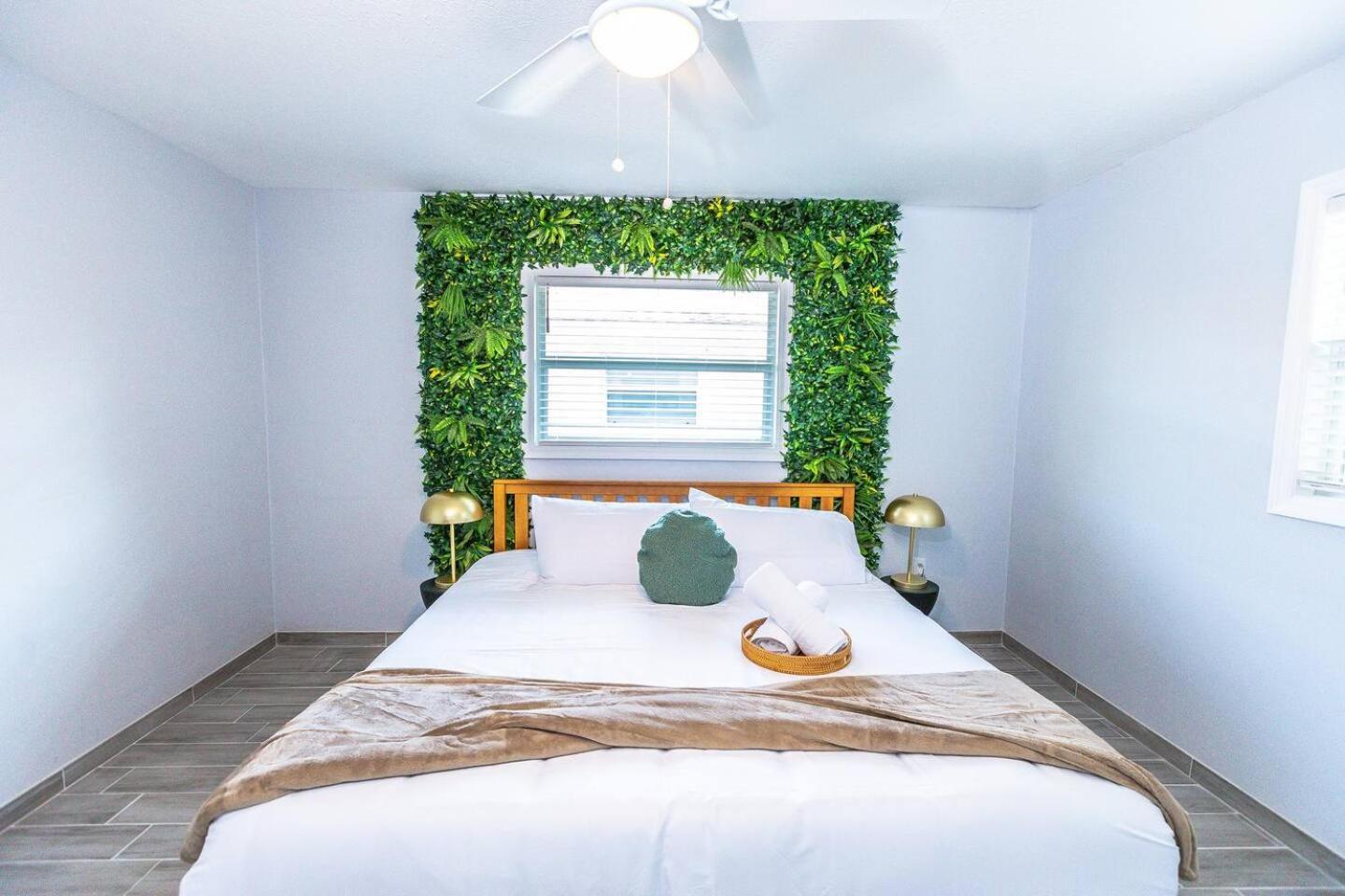 Trendy Home By Jet Skis, Parks & Art Hotspots Sarasota Bagian luar foto
