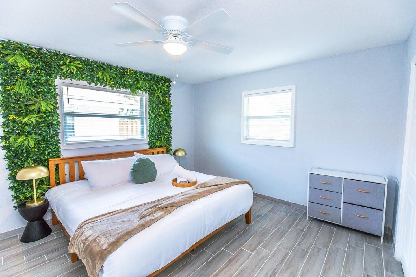 Trendy Home By Jet Skis, Parks & Art Hotspots Sarasota Bagian luar foto